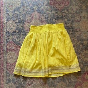 yellow old navy skirt